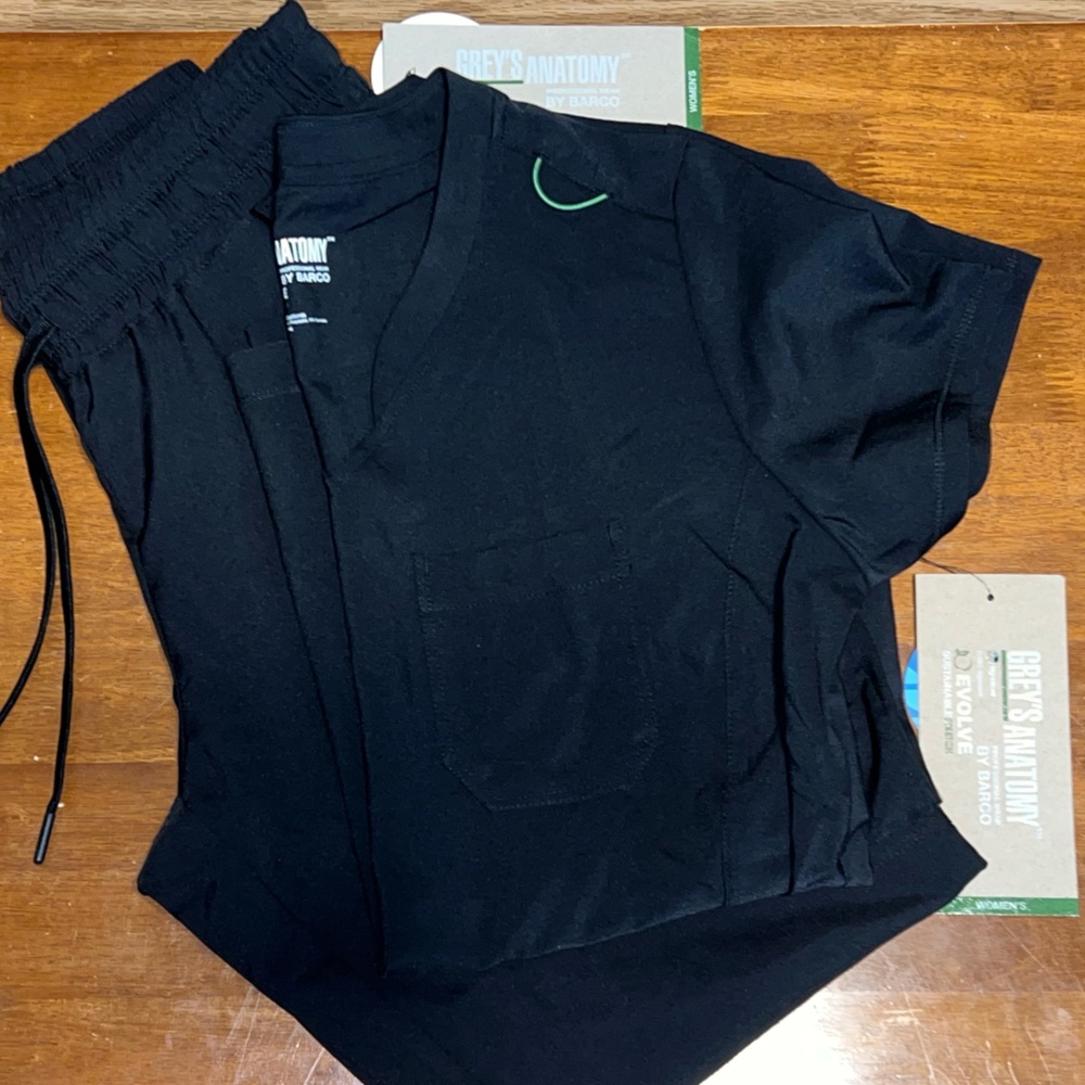 Greys Anatomy Scrub Set